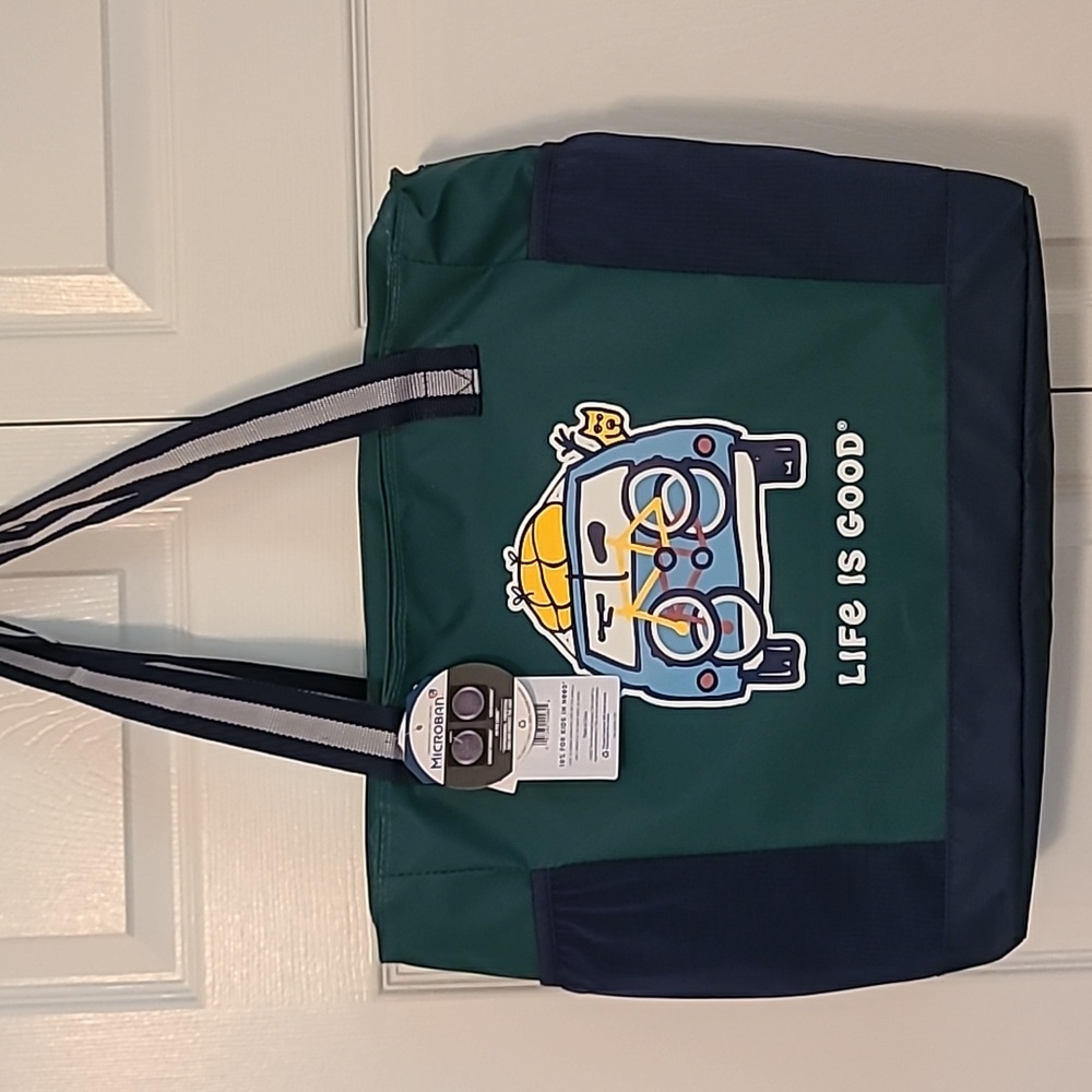 Life is Good insulated tote xlarge nwt